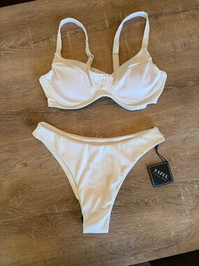 Zaful Cream Ribbed Underwire Bikini Set